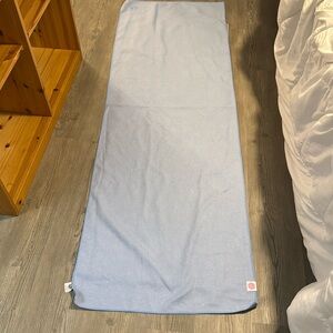 Non slip yoga mat towel